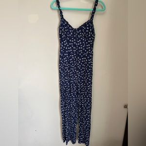 Urban Outfitters Flower Pant jumpsuit/Romper